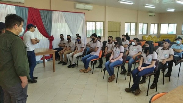 Infona convoca a egresados de la Educación Media interesados en cursar la carrera de Técnico Superior Forestal - .::Agencia IP::.