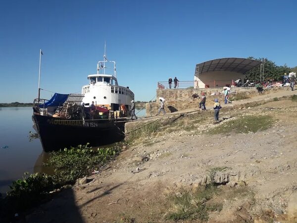 Bajante del río deja sin línea de abastecimiento a Bahía Negra - Nacionales - ABC Color