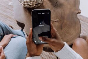 TikTok suma videos horizontales a su plataforma