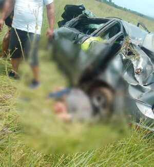 Accidente con derivación fatal en San Pedro del Paraná.