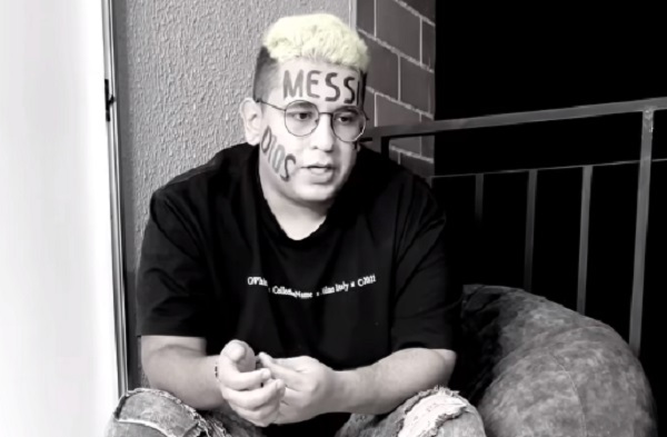 Influencer que se tatuó “Messi” en la frente ahora está arrepentido - La Prensa Futbolera