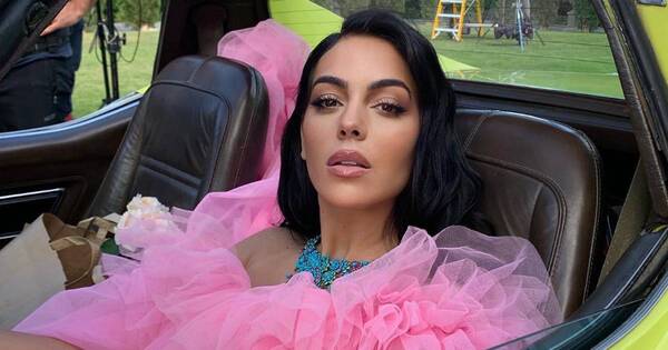 La Nación / Georgina se burla de los rumores sobre el multimillonario amor de su vida