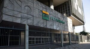 Acciones de Petrobras se desploman en primer día de gobierno Lula