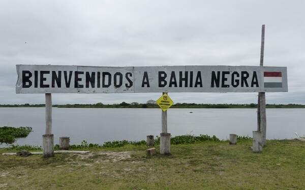 Bajantes de ríos deja a Bahía Negra sin mercaderías desde hace dos semanas | 1000 Noticias