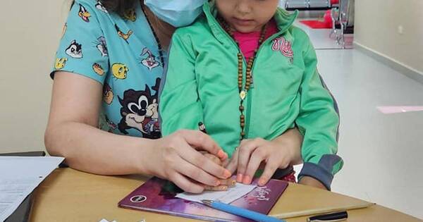 La Nación / Niña le pide a los Reyes Magos curarse ella y los demás niños enfermos oncológicos