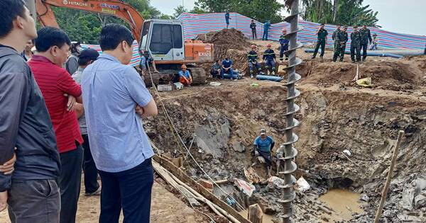 La Nación / Vietnam: sigue rescate de niño caído en un agujero de 35 metros