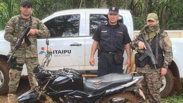Antinarcóticos incauta 18 kilos de marihuana en Mbaracayú