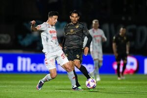 “Conejo” Benítez iría al Colón de Santa Fe - Fútbol Argentino - ABC Color