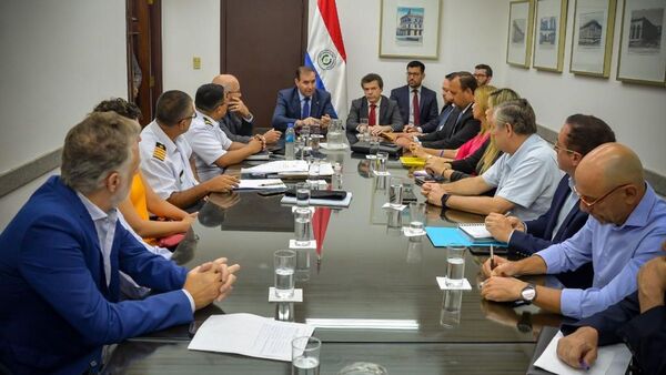 Paraguay urgirá por vía diplomática suspensión de peaje en la hidrovía