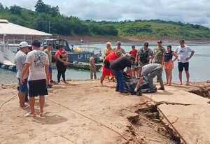 Hallan cuerpo de joven que se ahogó en aguas de los ríos Acaray y Paraná - La Clave