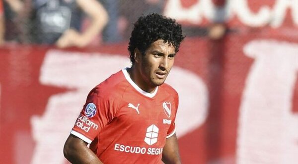 Cecilio Domínguez, un millonario “problema” para Independiente