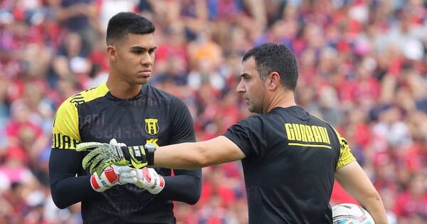 La Nación / 500 mil dólares por Vásquez
