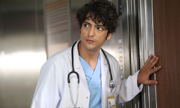 El actor de “Doctor Milagro” mostró a su beba | Telefuturo