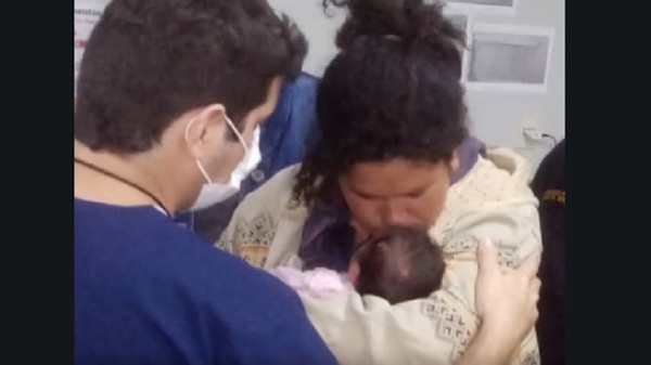 Detenida por robar bebé habría dicho que quería un hijo - Noticias Paraguay