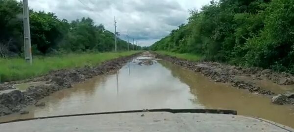 Pobladores en Bahía Negra se organizan para evitar quedar aislados - Noticias del Chaco - ABC Color