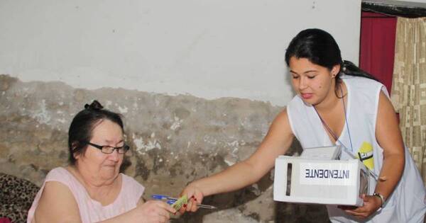 La Nación / Voto en Casa y Mesa Accesible: más de 6.000 personas inscriptas para elecciones generales en abril