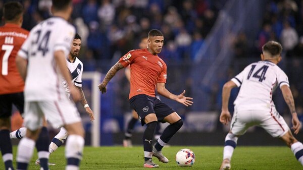 El lateral izquierdo argentino que está en la mira de Olimpia