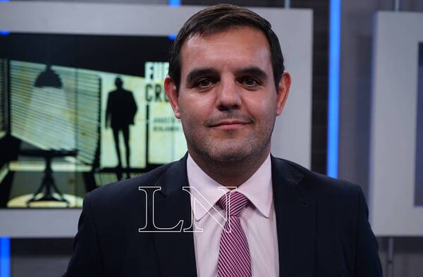Presidente del Colegio de Abogados acusa a cuidacoches de no ser honestos - ADN Digital