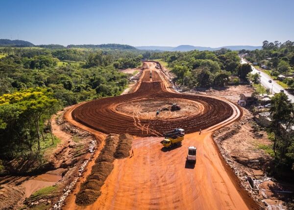 Ruta PY02: avanzan obras en Caacupé para agilizar el tránsito y brindar mayor seguridad vial - .::Agencia IP::.