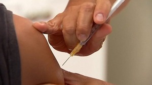 Escasez de vacunas contra la fiebre amarilla en Paraguay