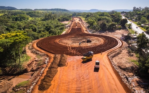 Los trabajos de duplicación y ampliación de la ruta PY02 avanzan con la variante de Caacupé