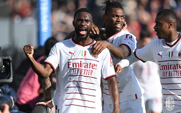 Diario HOY | Milan y la Juve meten presión al líder Napoli