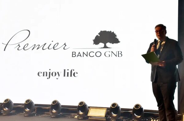 Banco GNB presentó la tarjeta “Premier Metalcard” - Empresariales - ABC Color