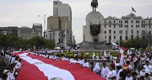 La Nación / Perú: reanuda protestas y exige nuevas elecciones