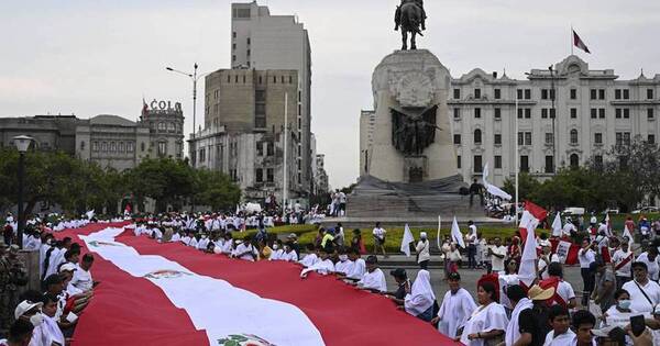 La Nación / Perú: reanuda protestas y exige nuevas elecciones