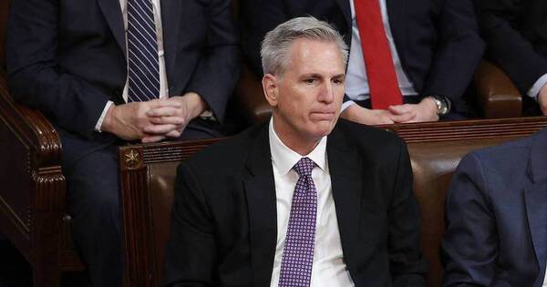 La Nación / Trump pidió votos para McCarthy