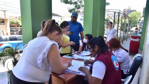 Asunción se quedó sin dosis de antiamarílica ante gran demanda