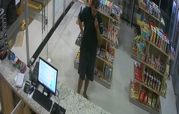 Solitario delincuente asalta a cajera de un surtidor en Presidente Franco – Diario TNPRESS