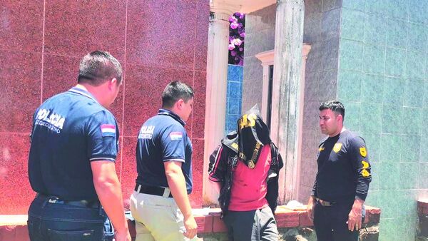 Pidió G. 15 millones a su ex para no difundir videos hot