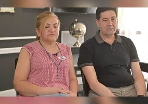 (VIDEO) La tristeza de padres paraguayos de asesinado por rugbistas tras inicio de juicio