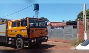 Soldaban tanque de un Scania, explotó, falleció un karai y hay varios heridos