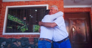 Sellan «abrazo republicano» en la ANR y unifican bancadas en el Congreso