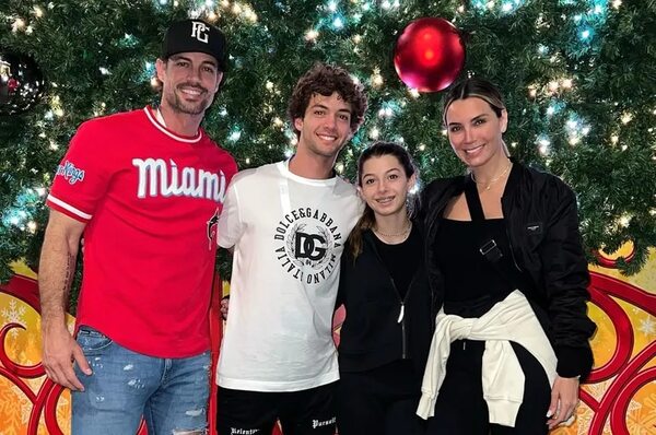 William Levy recibió el nuevo año con su exesposa y sus hijos. ¿Reconciliación en puerta? - Gente - ABC Color