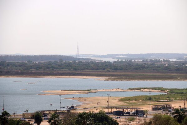 Advierten que las escasas lluvias impactan la navegabilidad por el río Paraguay - MarketData
