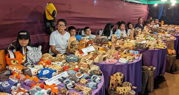 Diario HOY | Más de 20 artesanos en 1° Expo feria de la Escuela “Taller de Saberes Ancestrales de Néstor Portillo”