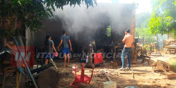 DUEÑO DE TALLER SOLDABA SOBRE UN TANQUE DE COMBUSTIBLE QUE ESTALLÓ - Itapúa Noticias