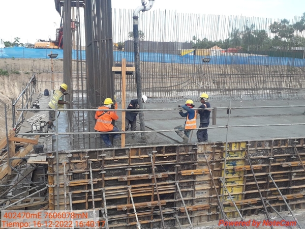 Concluyó hormigonado del estribo número 1 del Puente de la Bioceánica