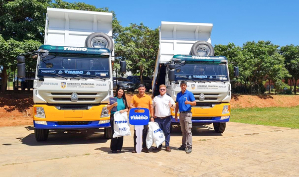 TIMBO entregó dos SINOTRUK HOMAN H5 al Municipio de Luque