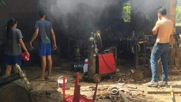 Un muerto y tres heridos tras explosión de tanque de combustible