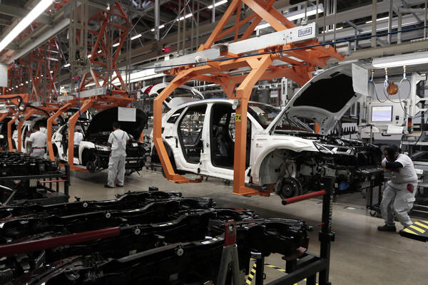 La industria automotriz argentina aumentó un 23,5 % su producción en 2022 - MarketData