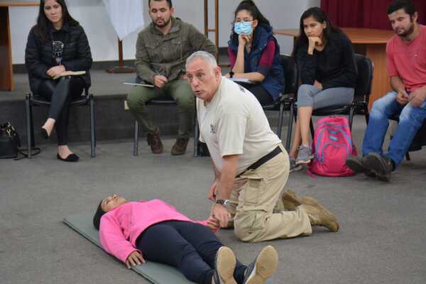 Bomberos brindarán cursos de primeros auxilios | Radio Regional 660 AM
