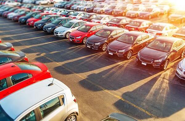 Las ventas de vehículos nuevos en Brasil cayeron un 0,72% en 2022 - Revista PLUS