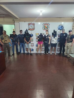 Presuntos narcos argentinos fueron detenidos con niños en Paraguay | 1000 Noticias