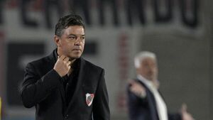 Marcelo Gallardo dirigirá amistoso entre Ronaldo y Messi