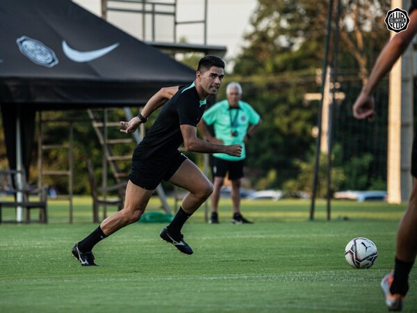 ¿Se va Brian Montenegro de Olimpia? 'Él tiene sed de gloria'