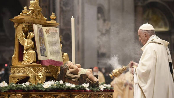 El papa alerta contra la "sedación" del consumismo en la misa de Reyes Magos - ADN Digital